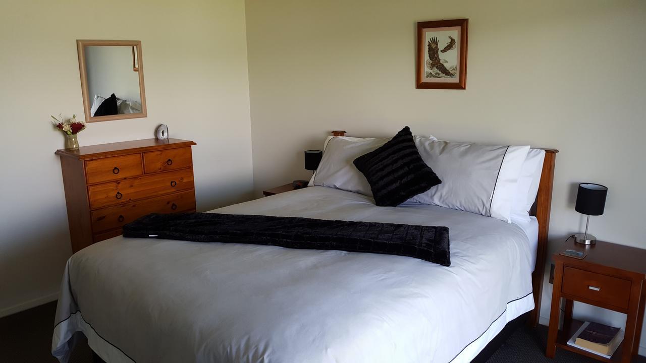 Athenree Waterside Accommodation Extérieur photo